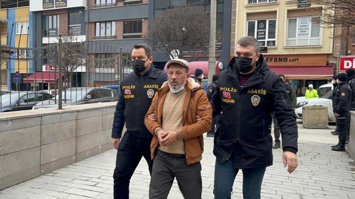 Eskişehir'de kıraathane işletmecisini öldüren sanık: Hak etmişti