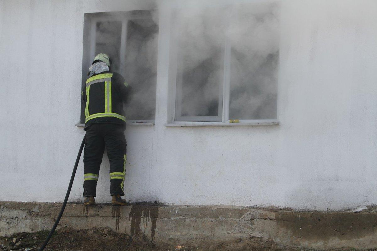 Manisa’da 3 yaşındaki ikizler yangında öldü