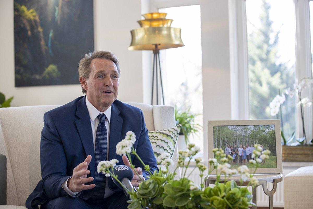 ABD Büyükelçisi Jeffry Flake'ten Türkiye'ye sıcak mesajlar