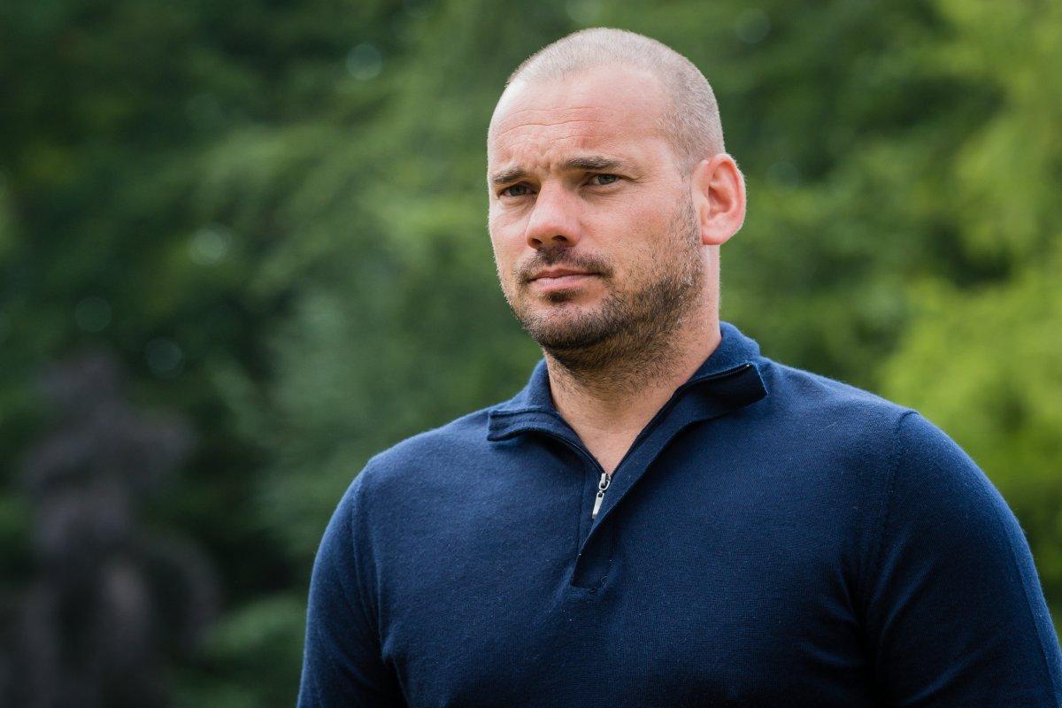 Wesley Sneijder futbol direktörü oluyor