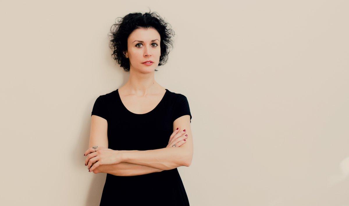 Yazar Elçin Poyrazlar, yeni kitabı Ecel Çiçeklerini anlattı