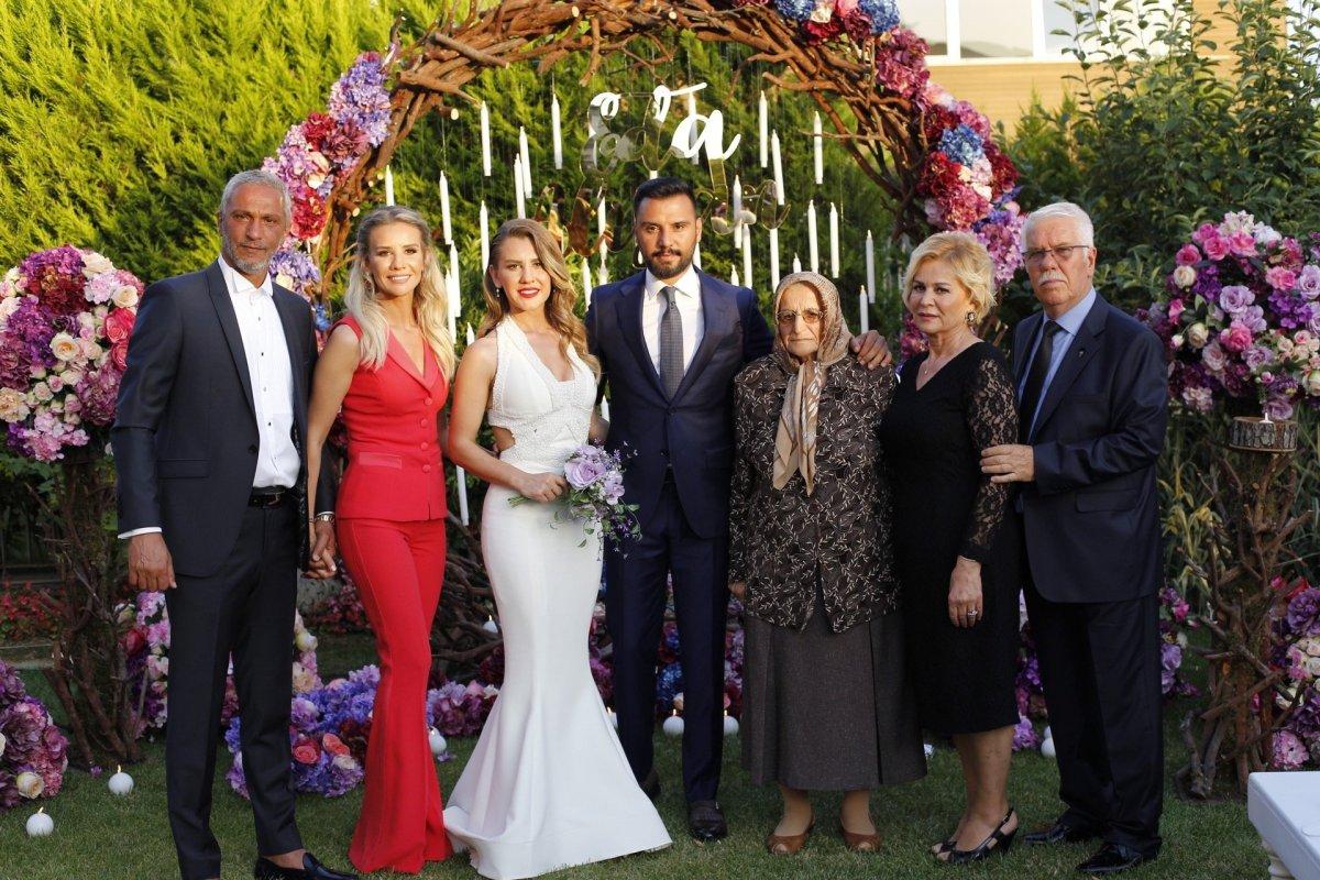 Esra Erol, Alişan'ın eşi Buse Varol'dan ayrıldığı haberini beğendi