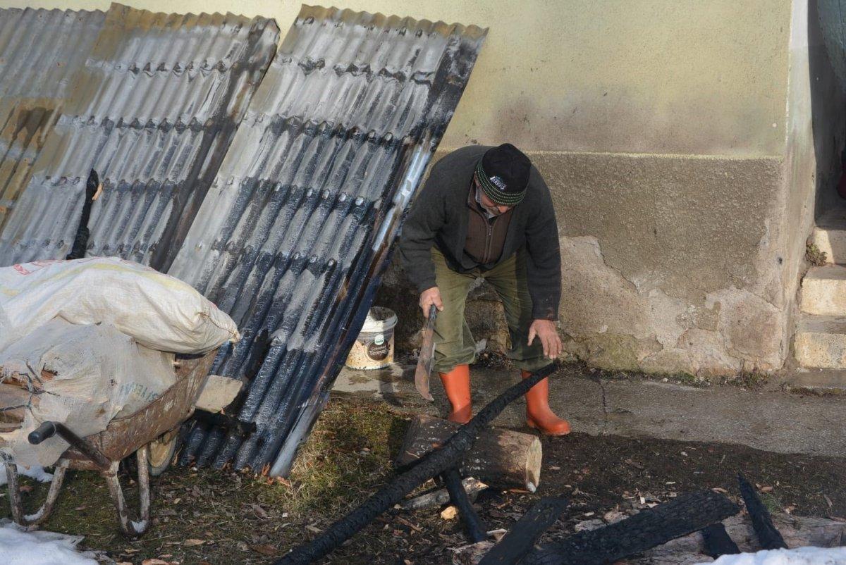 Afyonkarahisar'da evsiz kalan çift, Murat Kurum'dan yardım istedi