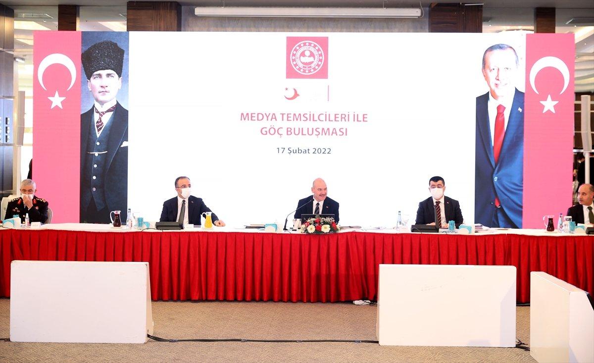 İçişleri Bakanı Süleyman Soylu, medya temsilcileriyle bir araya geldi