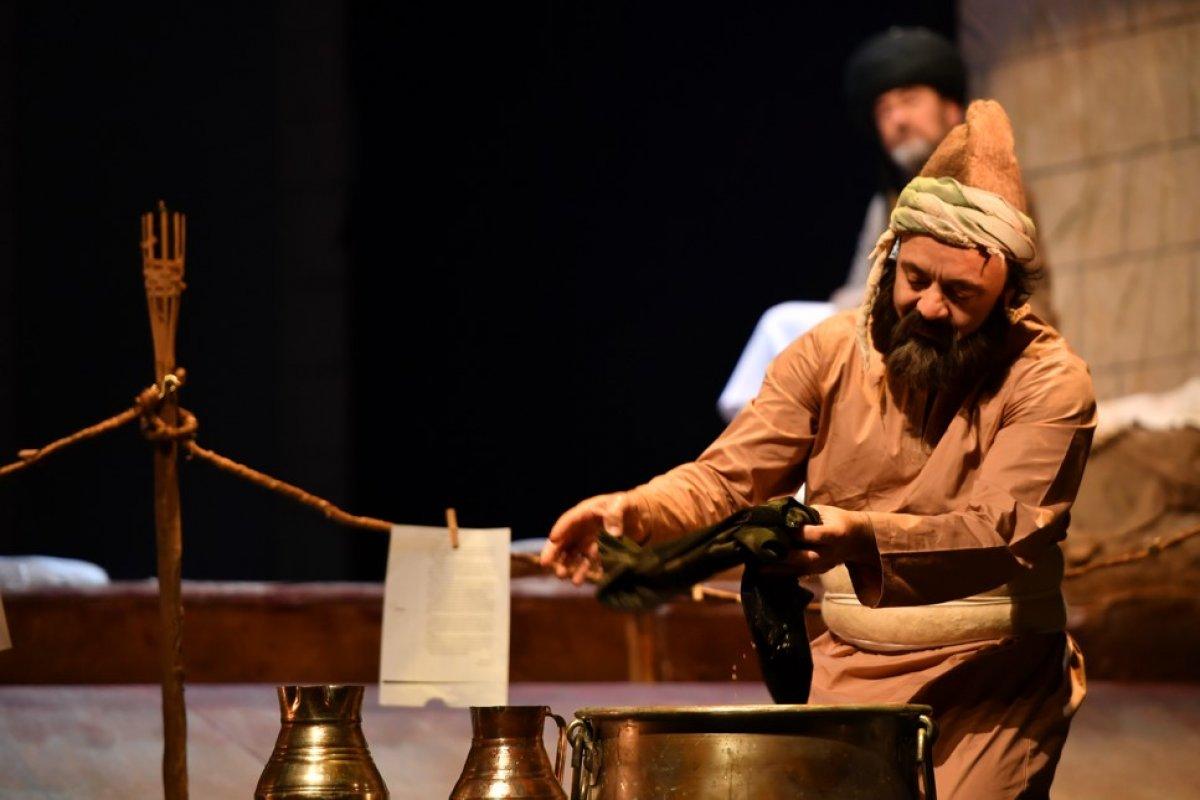 Sivas’ın sembol ismi Şemseddin Sivasi’nin hayatını anlatan “Lâl” oyunu Türkiye turnesine hazırlanıyor