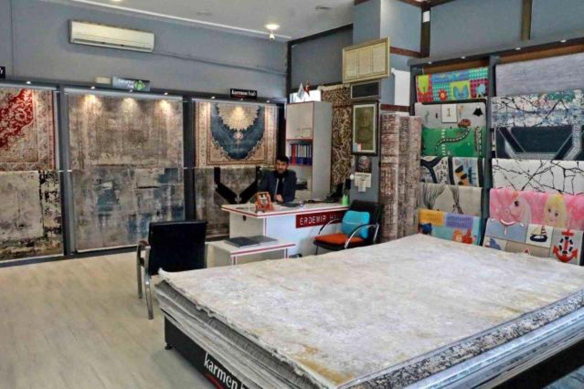 Antalya’da hırsız, iş yeri sahibinden helallik istedi