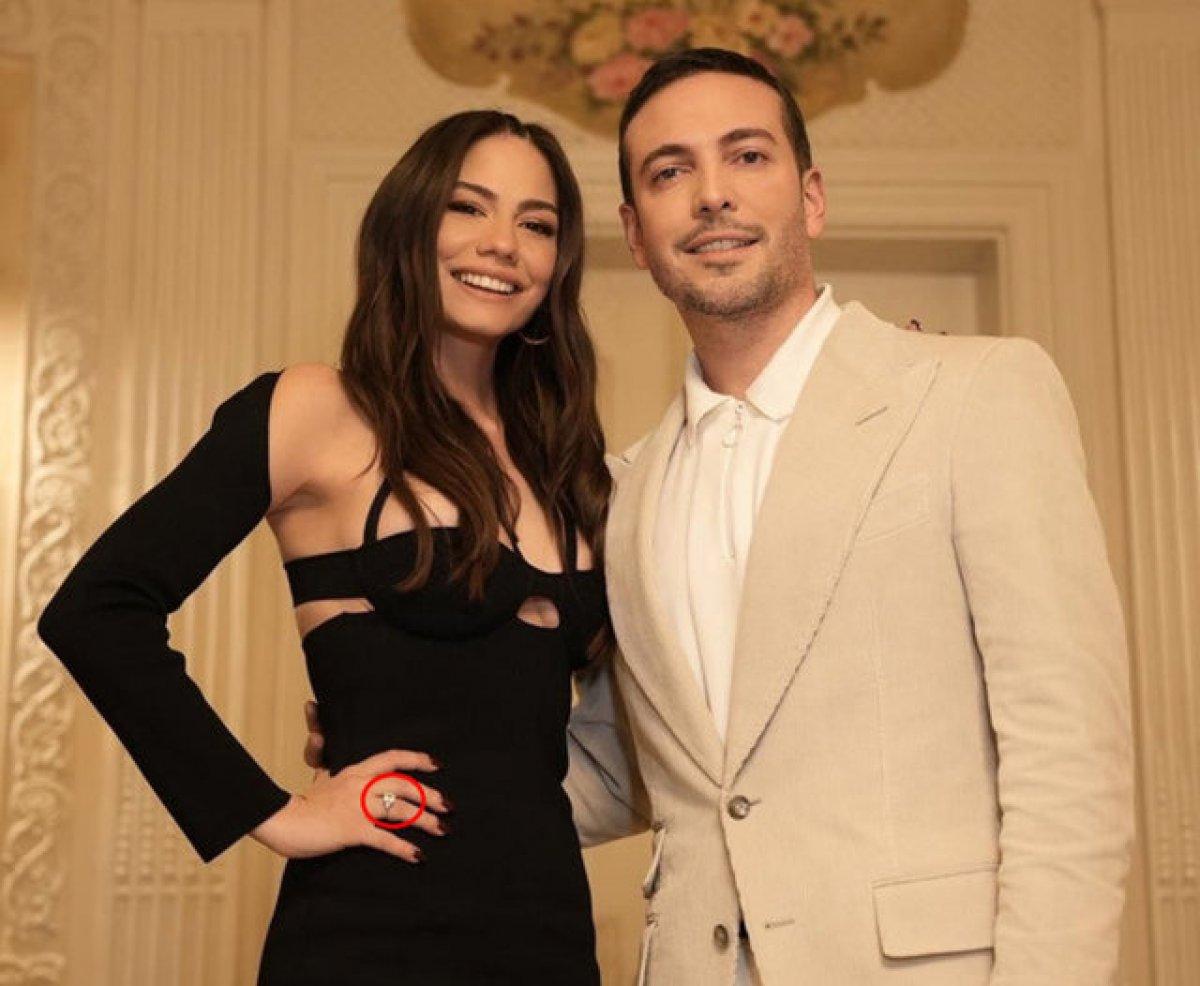 Demet Özdemir'in tektaşı 70 bin dolar