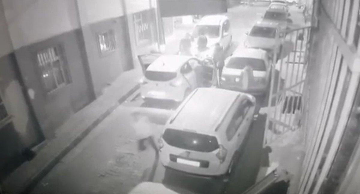 Kağıthane'de kimlik kontrolünden kaçış kamerada