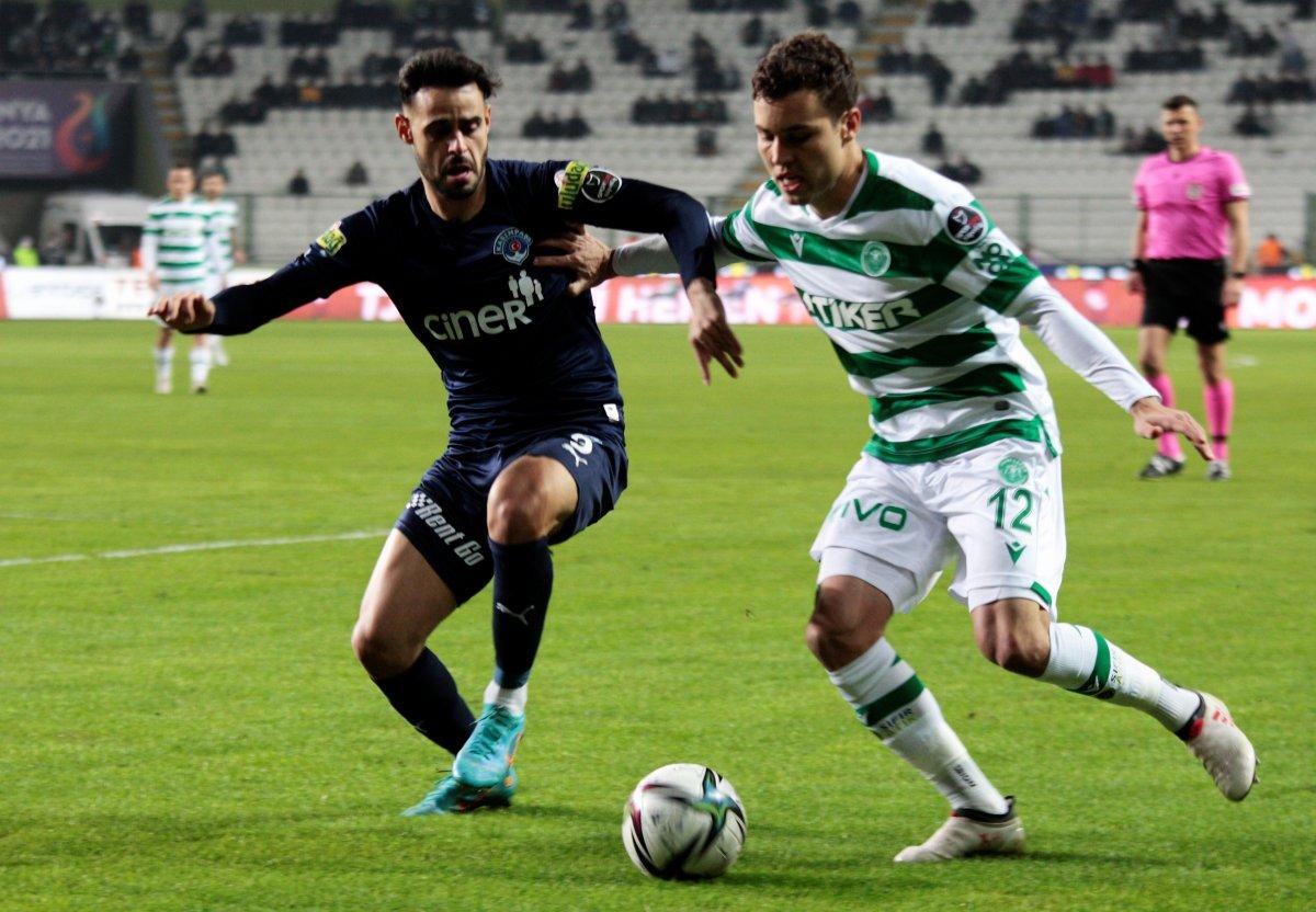 Konyaspor, sahasında ağırladığı Kasımpaşa ile yenişemedi