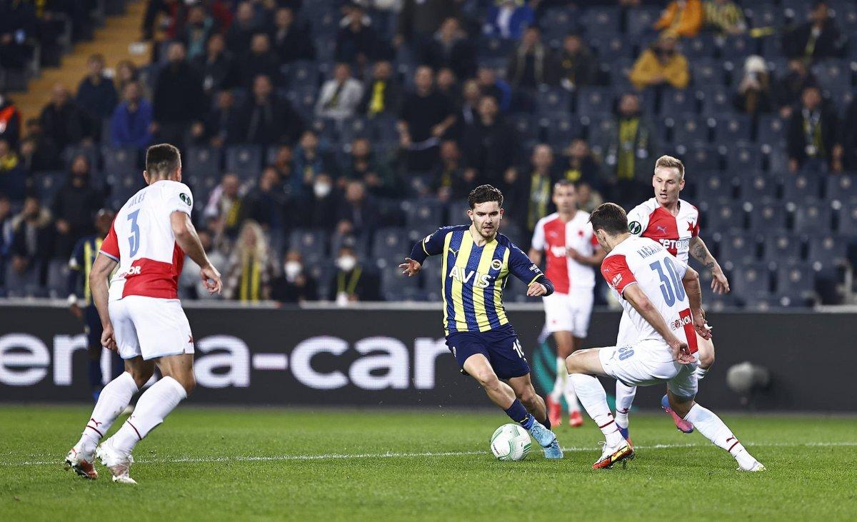 Beşiktaş, Ferdi Kadıoğlu'na talip oldu