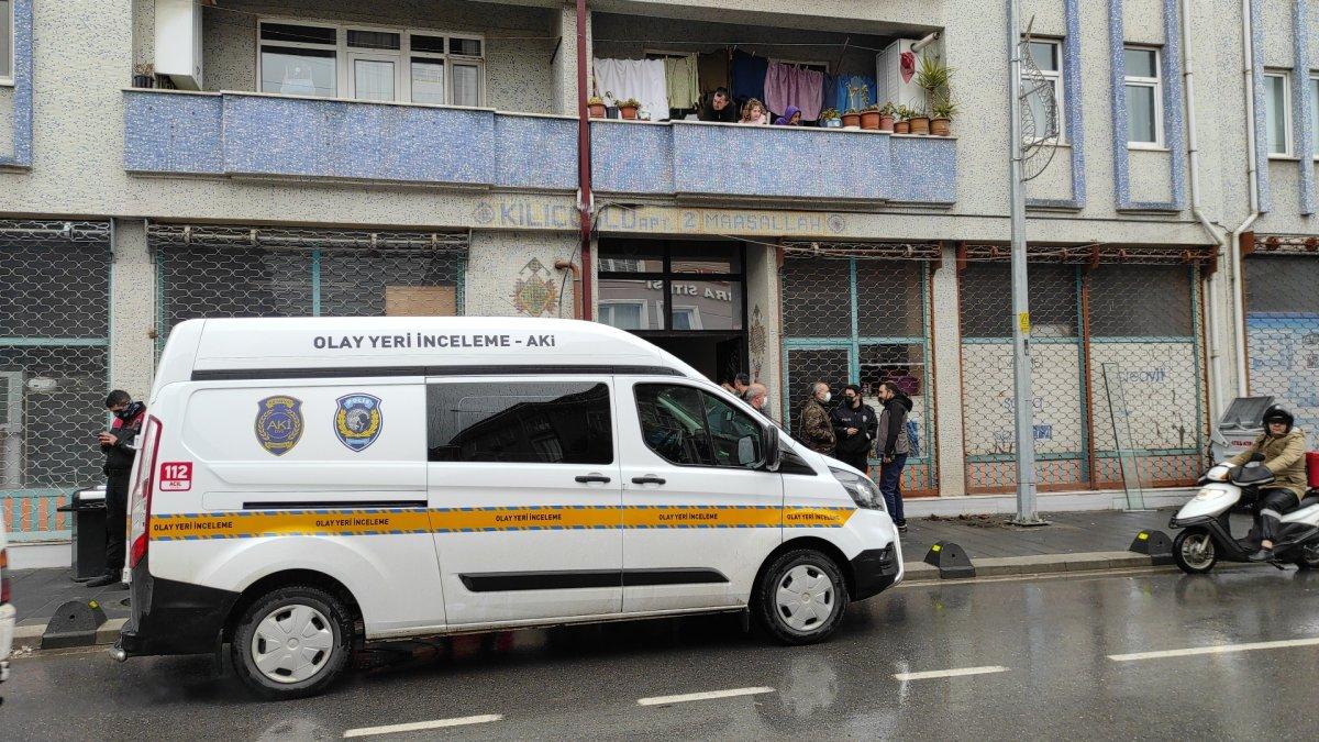 Sakarya'da saldırgan adam eşini vurdu kayınvalidesini dipçikle yaraladı