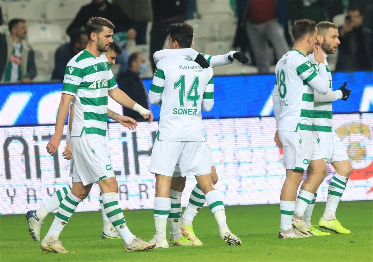 Konyaspor, sahasında ağırladığı Kasımpaşa ile yenişemedi