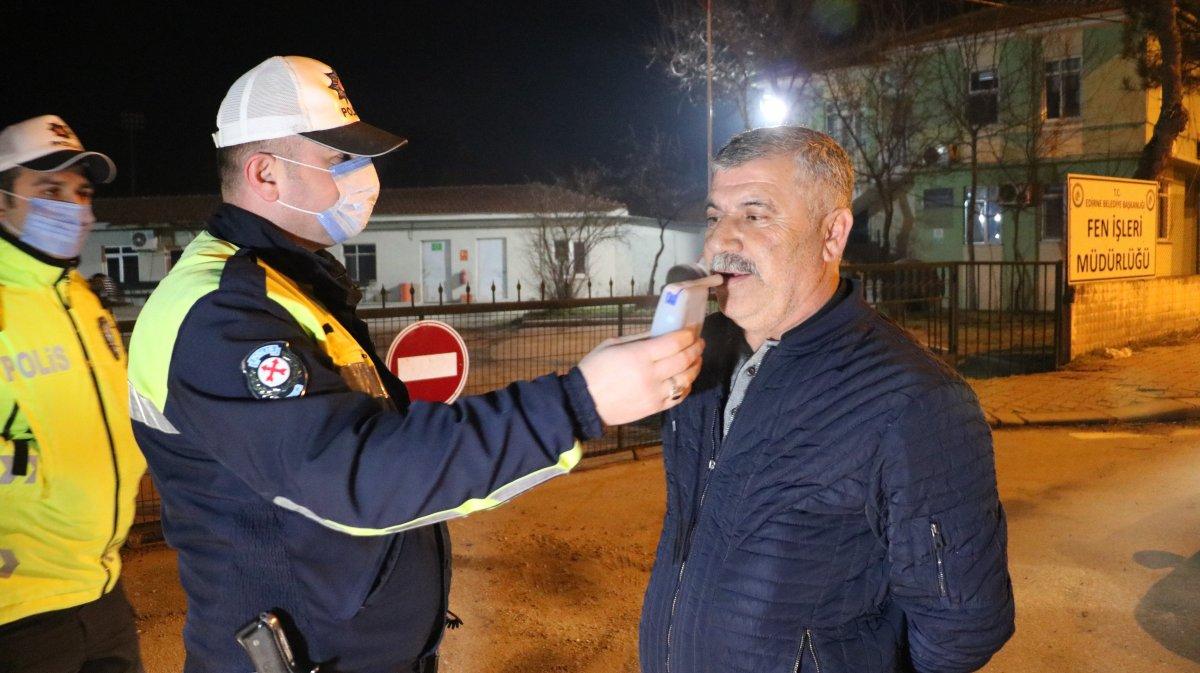 Edirne'de denetime giren sürücülerden savunmalar