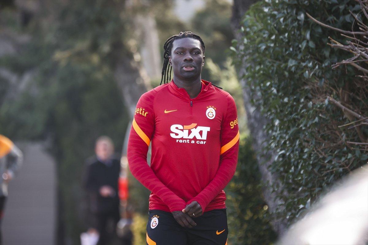 Domenec Torrent, taktiğini değiştirdi