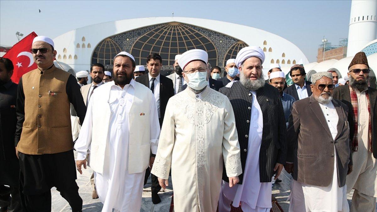 Ali Erbaş: İslamofobi kelimesini kullanmayın