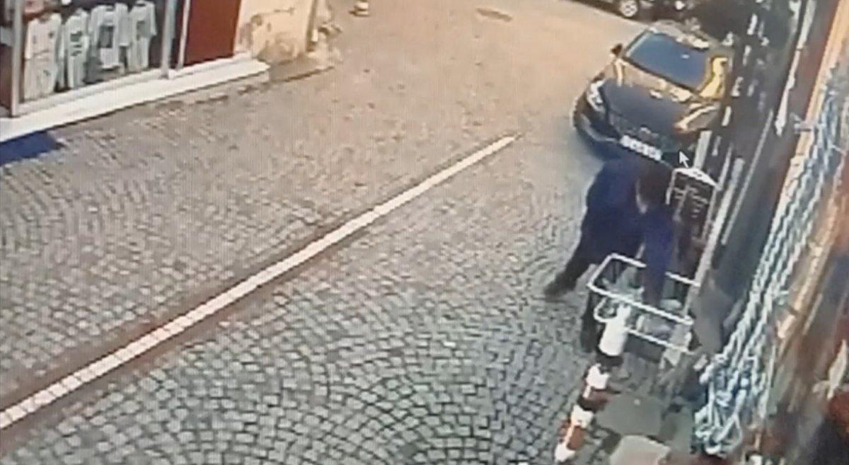 Edirne'de dükkana 'hayırlı işler' diye giren çocuk, av marketini soydu