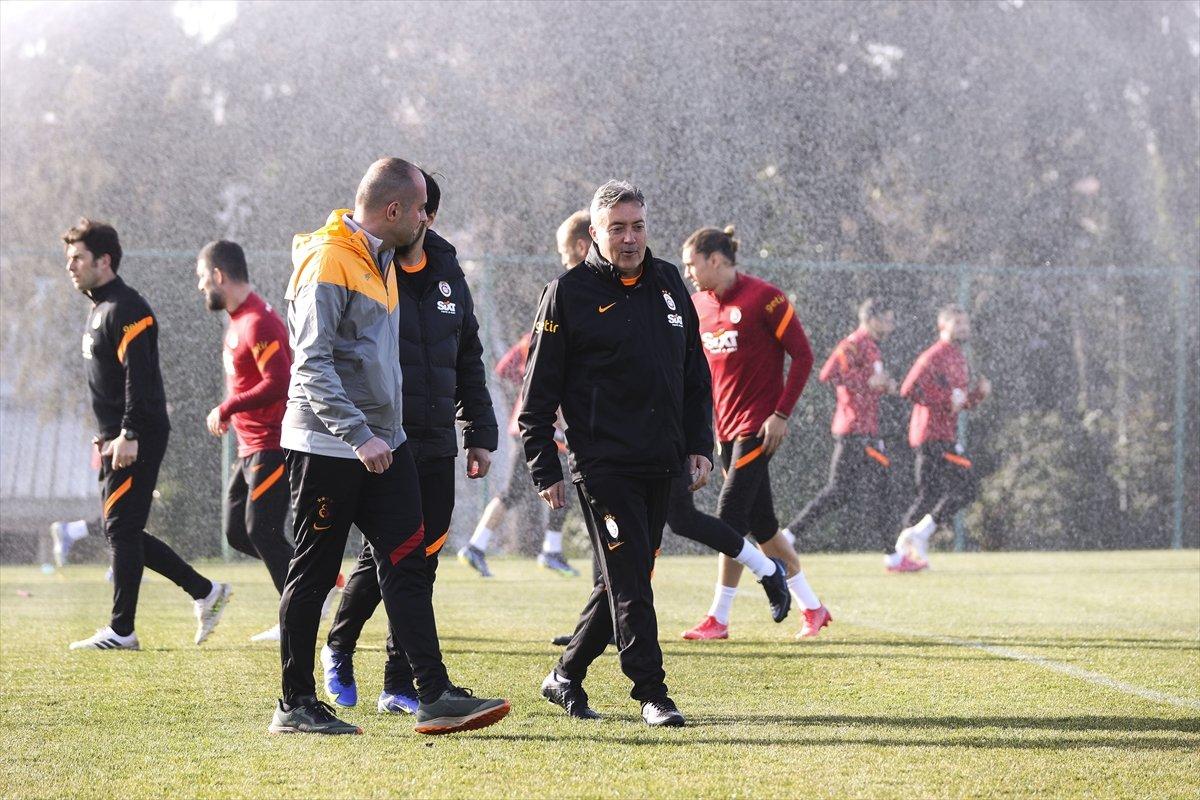 Domenec Torrent, taktiğini değiştirdi