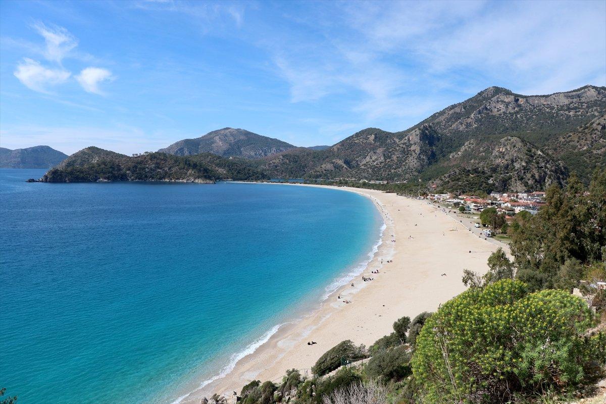 Muğla sahillerinde güneşli hava yoğunluğu