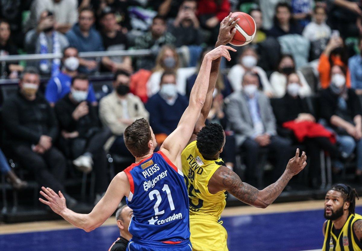 Anadolu Efes Türkiye Kupası'nın sahibi oldu