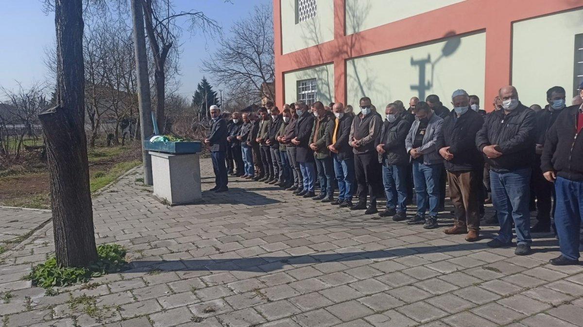 Düzce'de sevgilisi tarafından katledilen kadın toprağa verildi