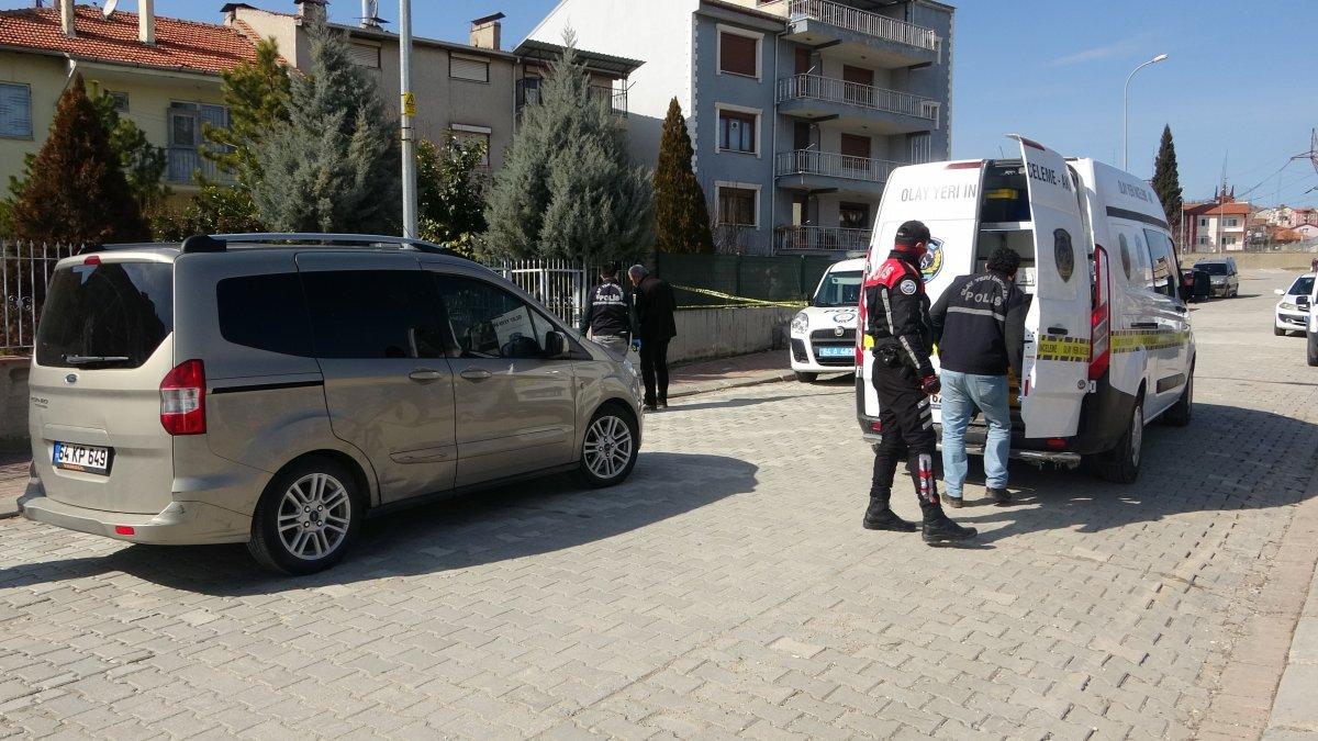 Uşak'ta husumetlisi tarafından saldırıya uğradı, hayatını kaybetti