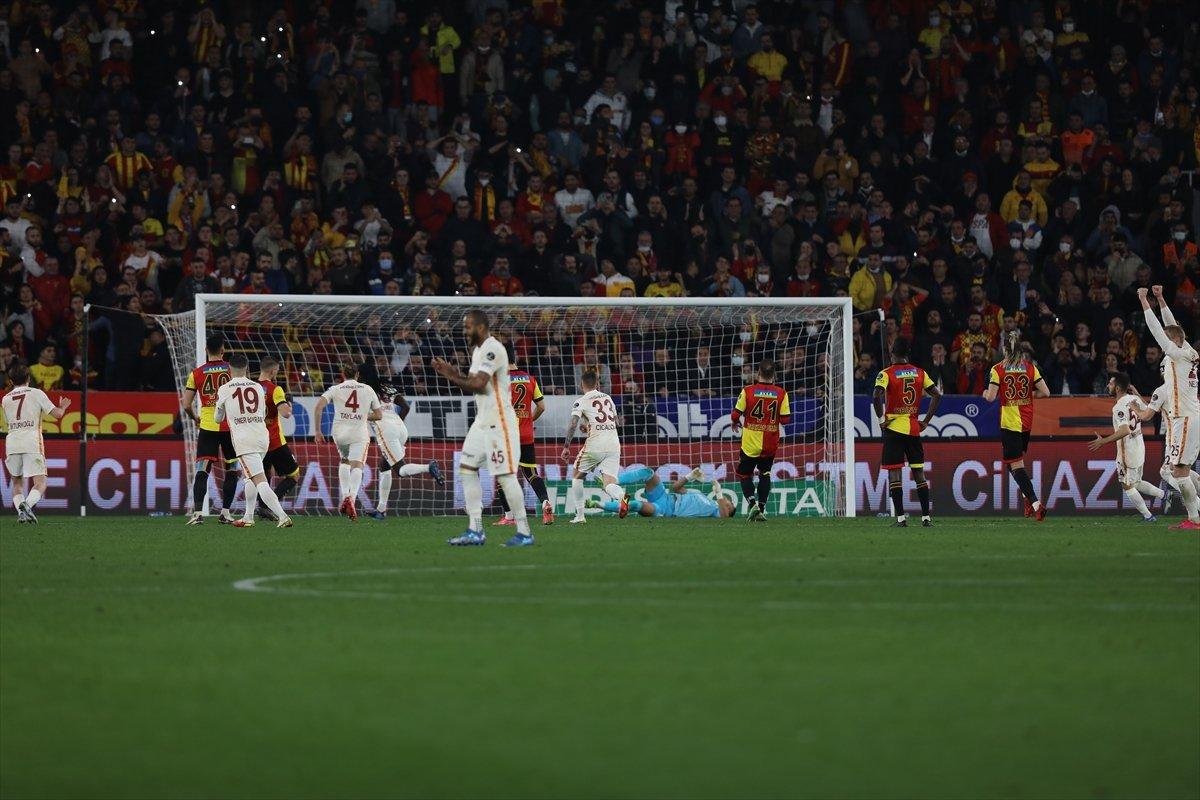 Gomis: Gollerim Galatasaray aşıkları için