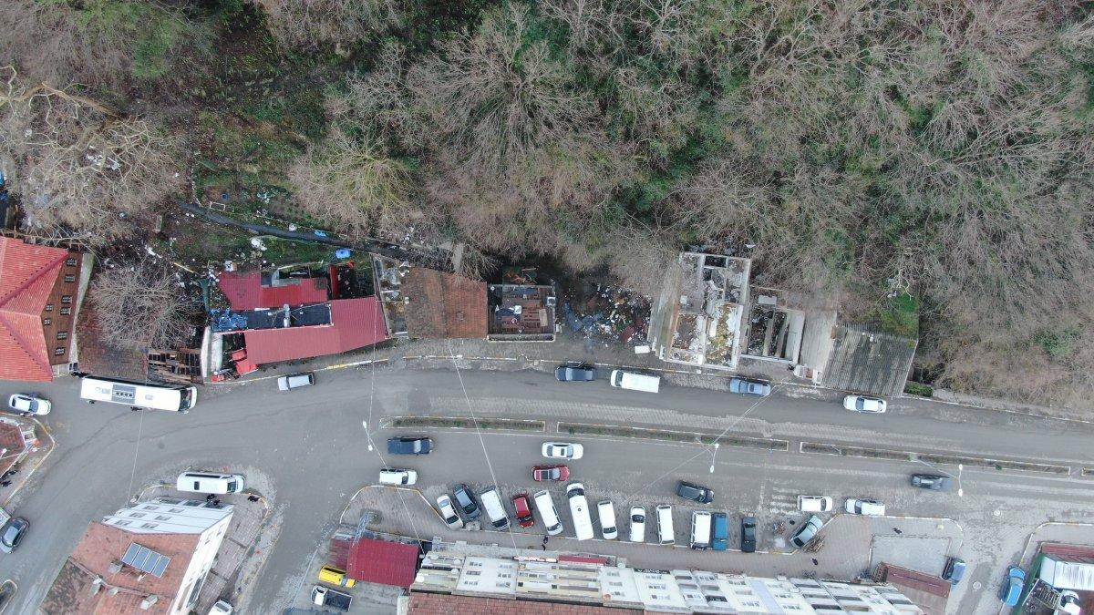 Kastamonu'da heyelan riski olan binalara yıkım kararı