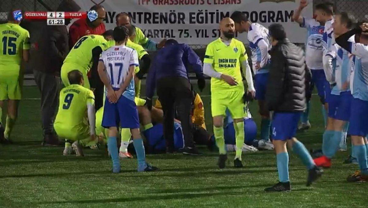 Kartal'da futbol oynarken kalp krizi geçirdi