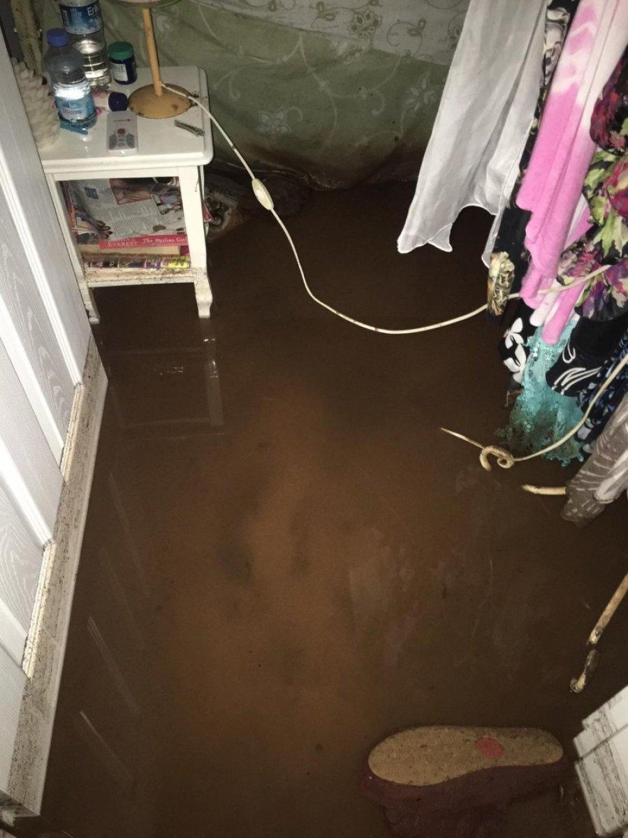 Muğla'da sağanak yağış: Yollar göle döndü