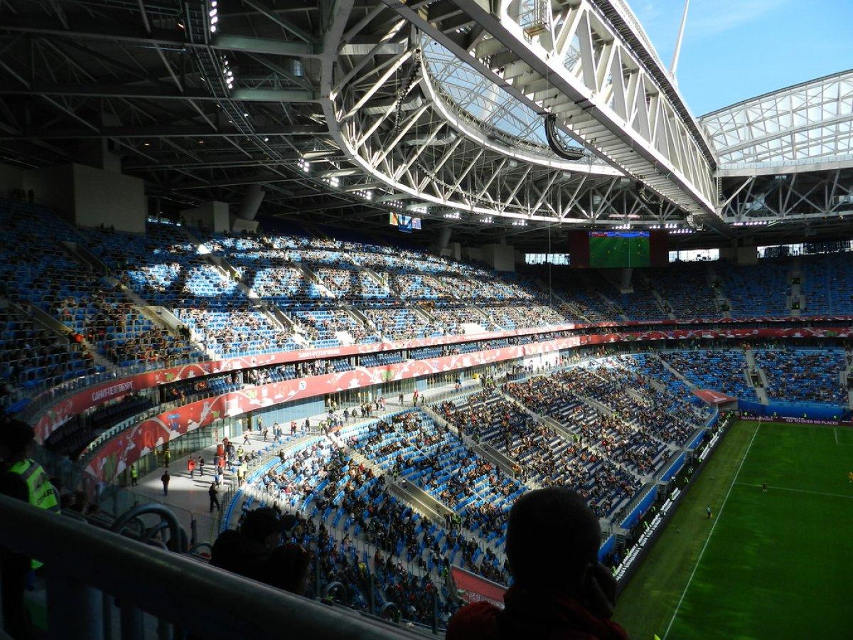 Rusya - Ukrayna krizi futbolu da vurdu