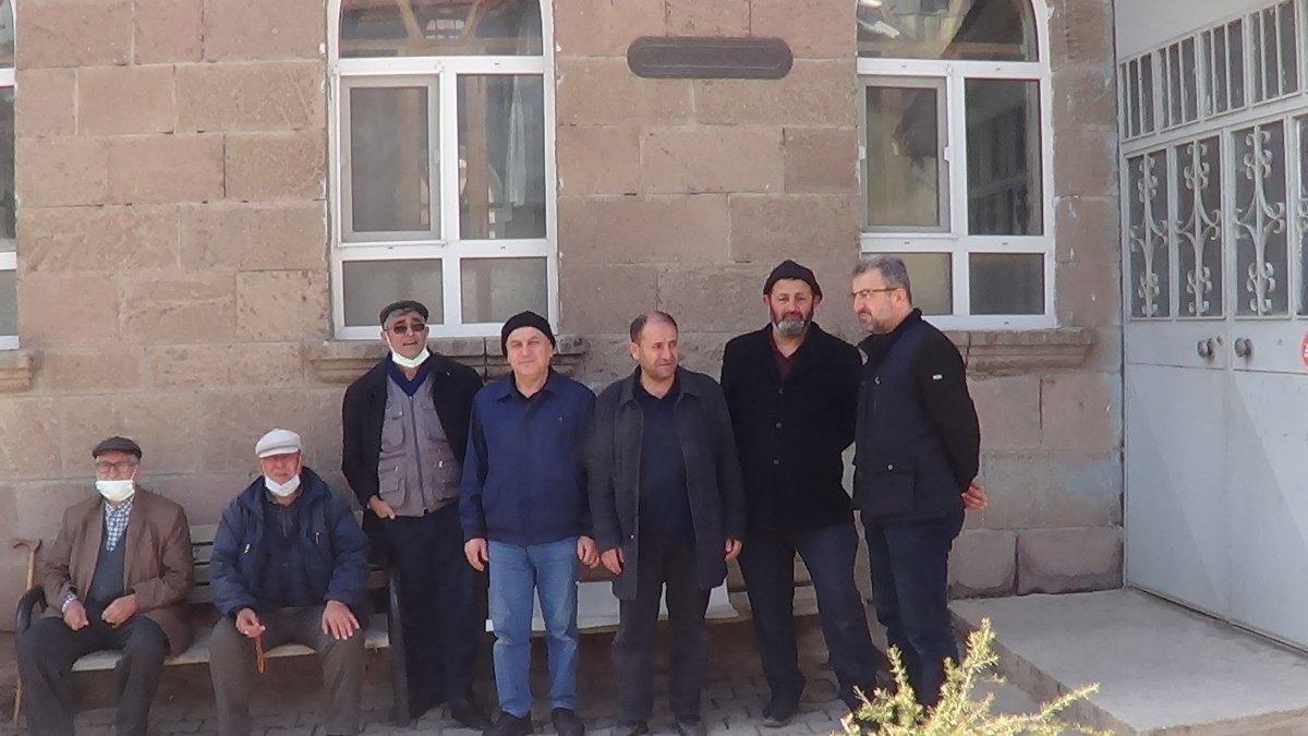Afyonkarahisar'da 83 yıllık cami isminin değişmesi tepki aldı