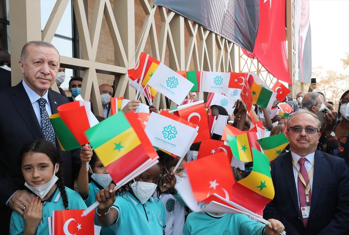 Cumhurbaşkanı Erdoğan, Türkiye'nin Dakar Büyükelçiliği kançılarya binasının açılışını yaptı