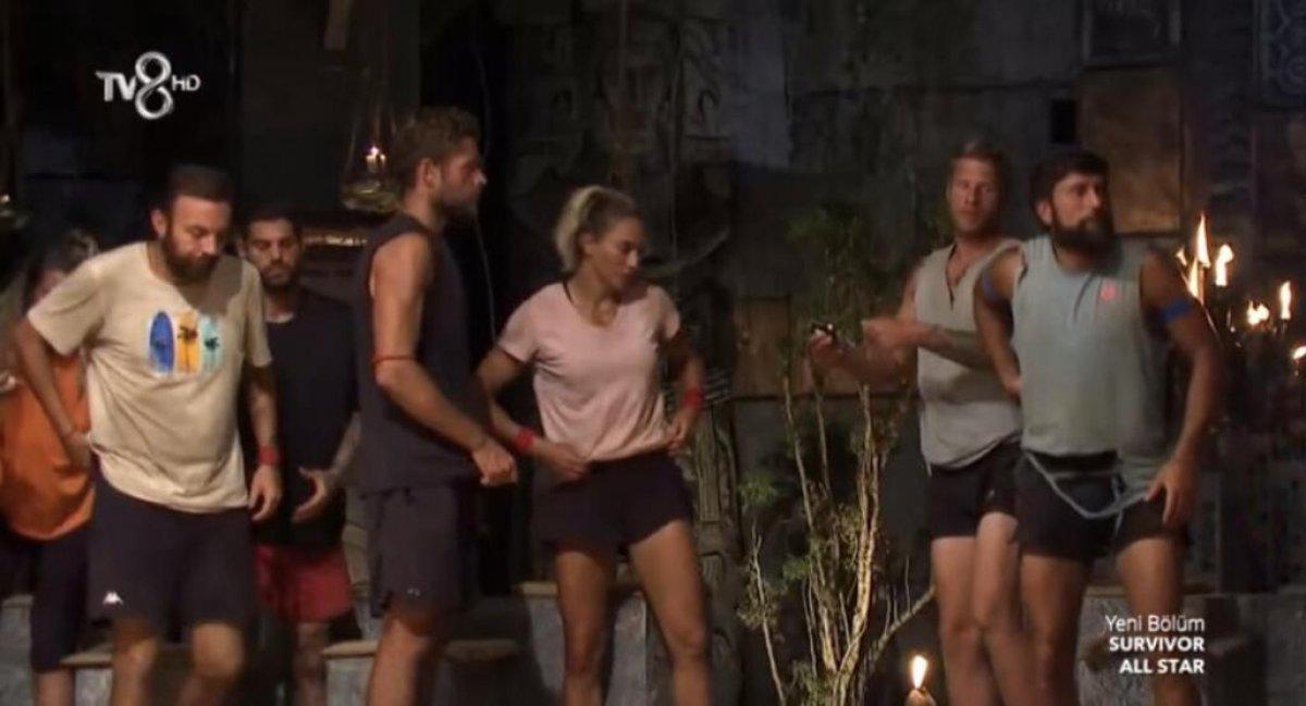 Survivor'da Yasin ve Hikmet birbirine girdi