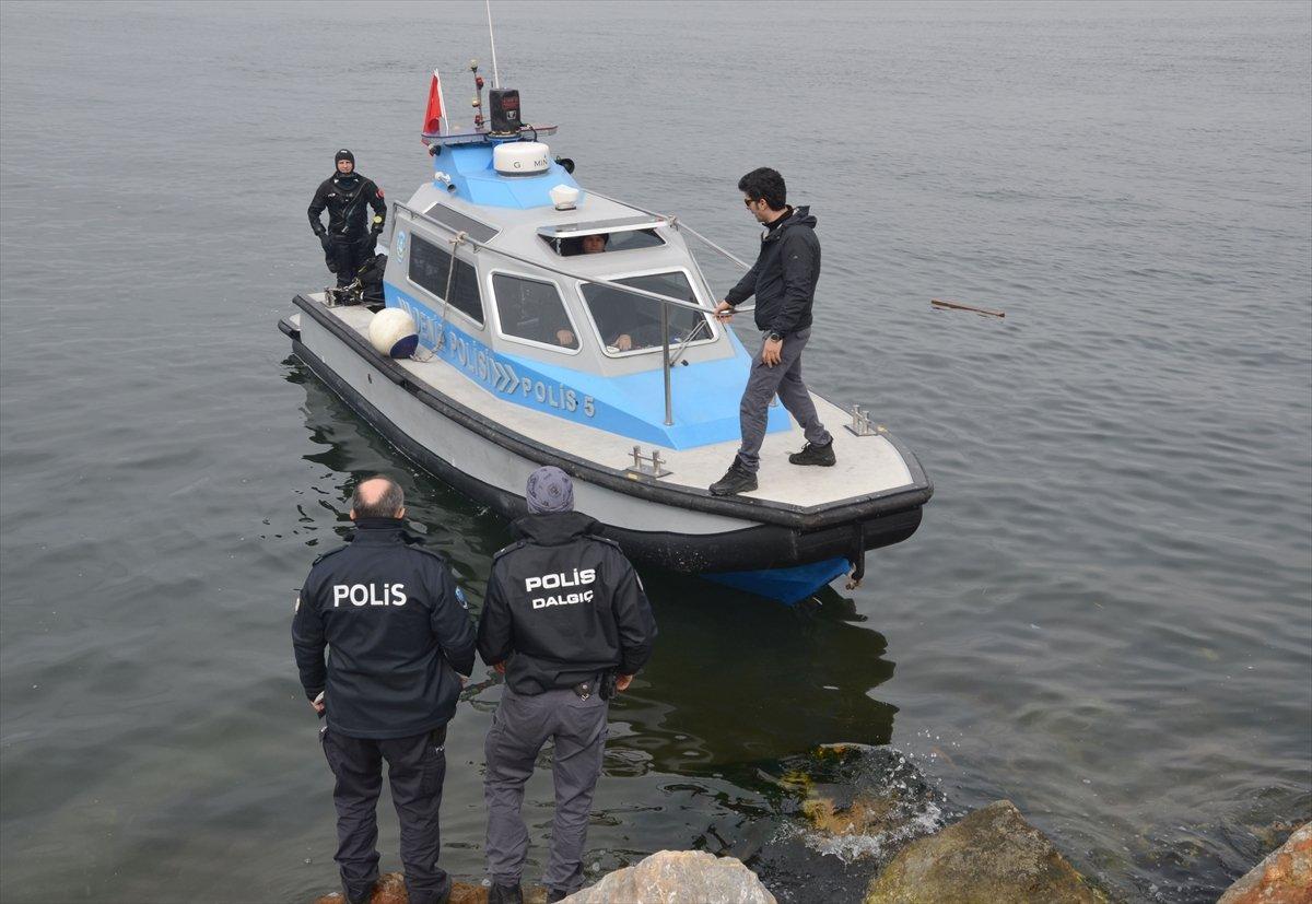 Kocaeli sahilinde bulunan kadın kıyafetleri, ekipleri harekete geçirdi