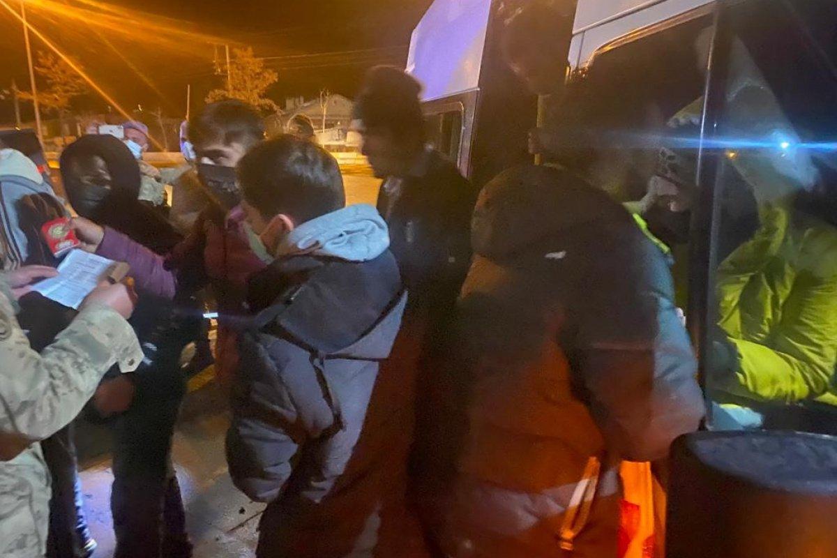 Bitlis'te 122 kaçak göçmen yakalandı