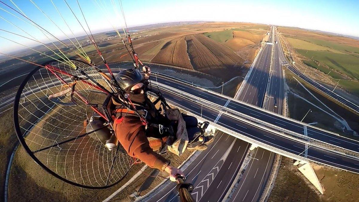 Tekirdağ-Çanakkale Otoyolu, paramotor paraşütle görüntülendi