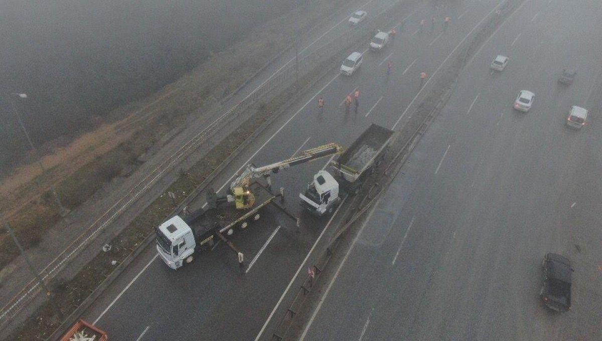 İstanbul'da sisli hava kaza getirdi