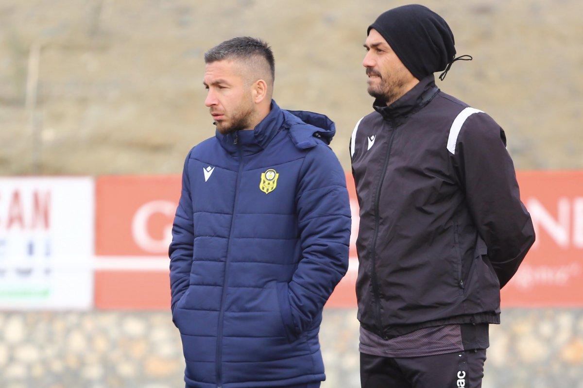 Yeni Malatyaspor'da Adem Büyük ile yollar ayrıldı