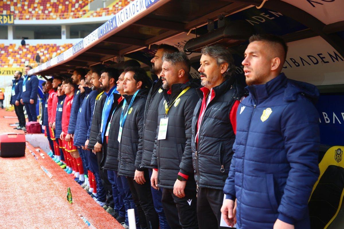 Yeni Malatyaspor'da Adem Büyük ile yollar ayrıldı