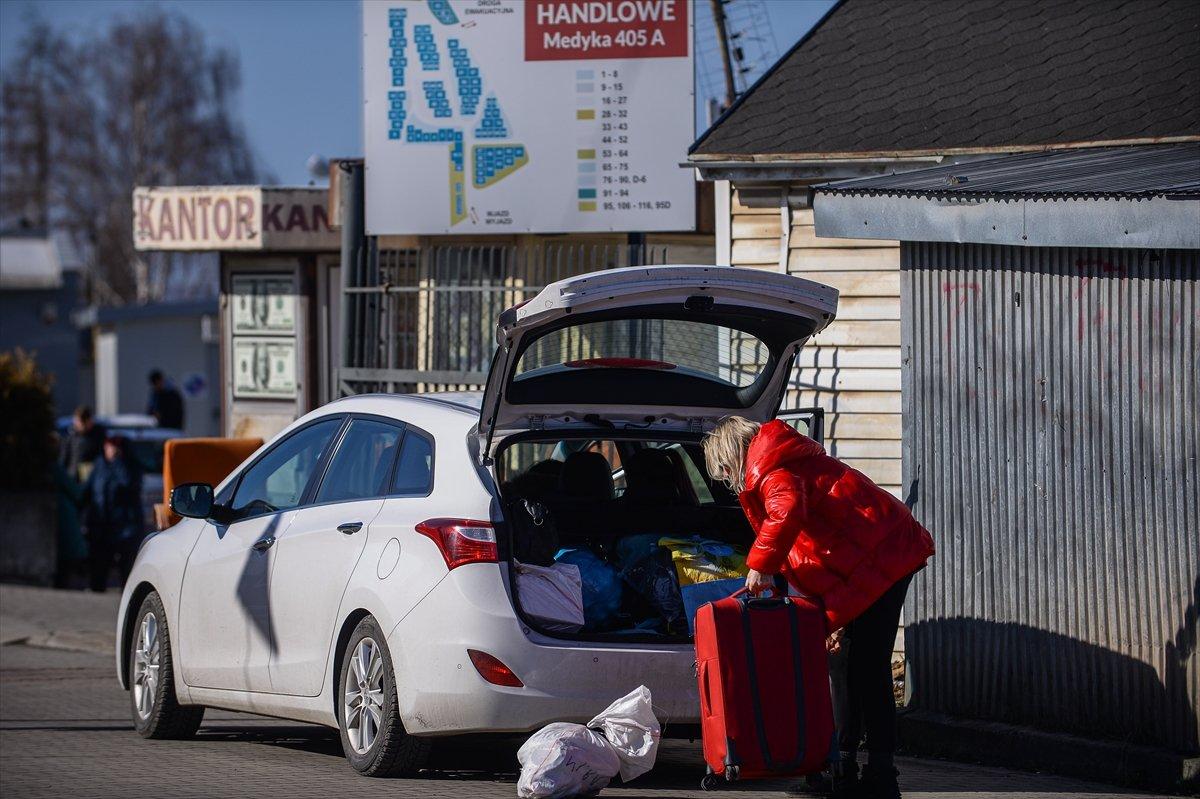 Ukraynalı siviller, Polonya’ya ulaştı