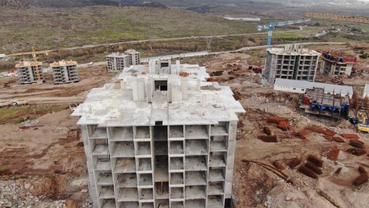 Manisa'da 5 bin 500 konutluk TOKİ projesi tamamlanıyor