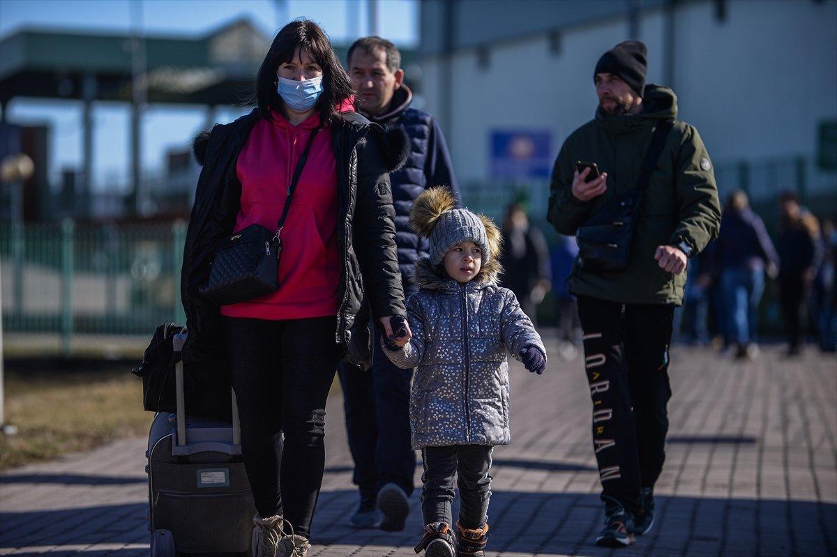 Ukraynalı siviller, Polonya’ya ulaştı