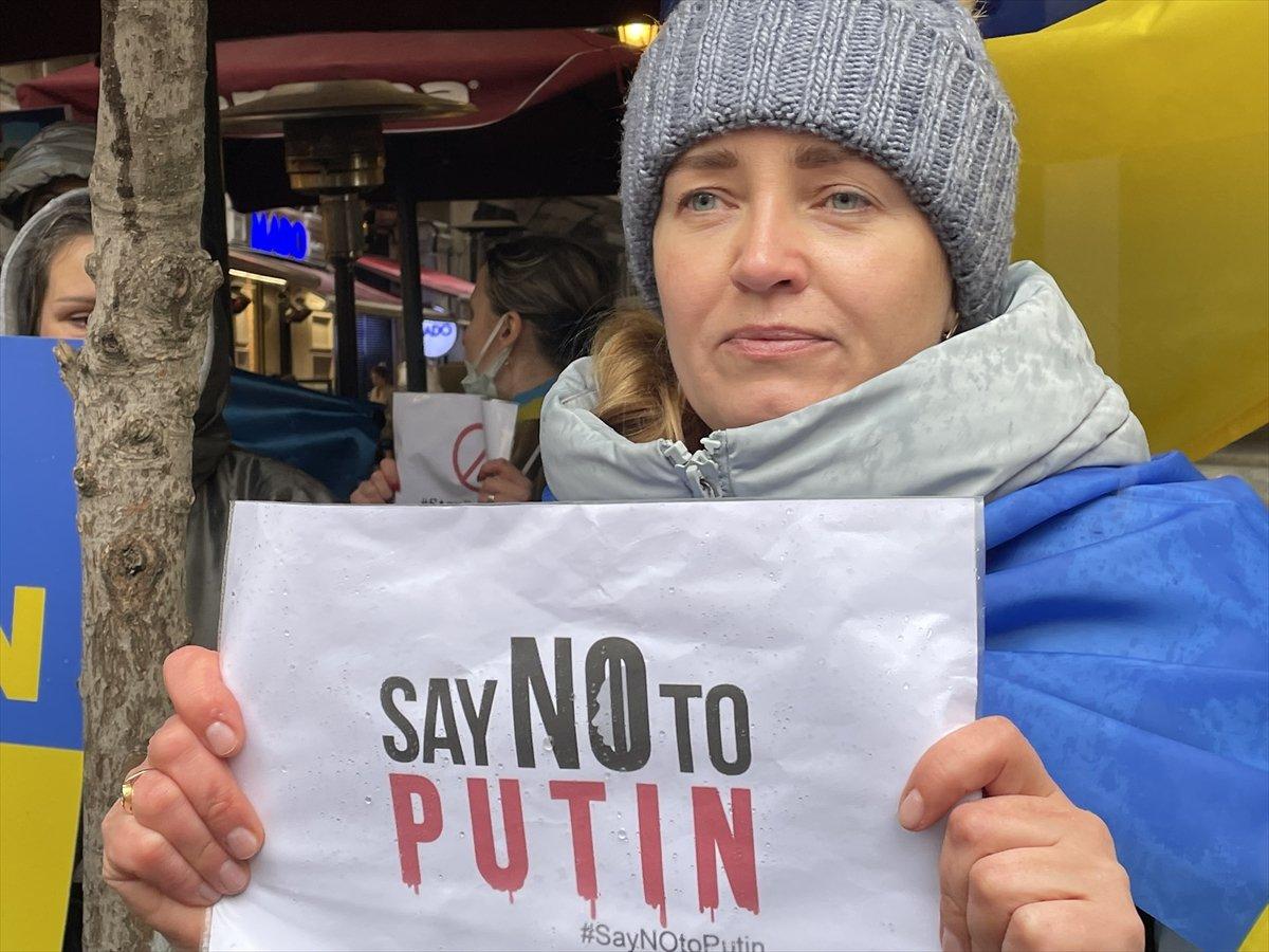 İstanbul'da yaşayan Ukraynalılar, Rusya'ya tepki gösterdi