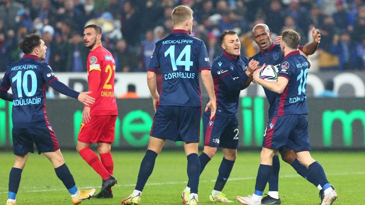 Djaniny: Şampiyonluğu hak ediyoruz