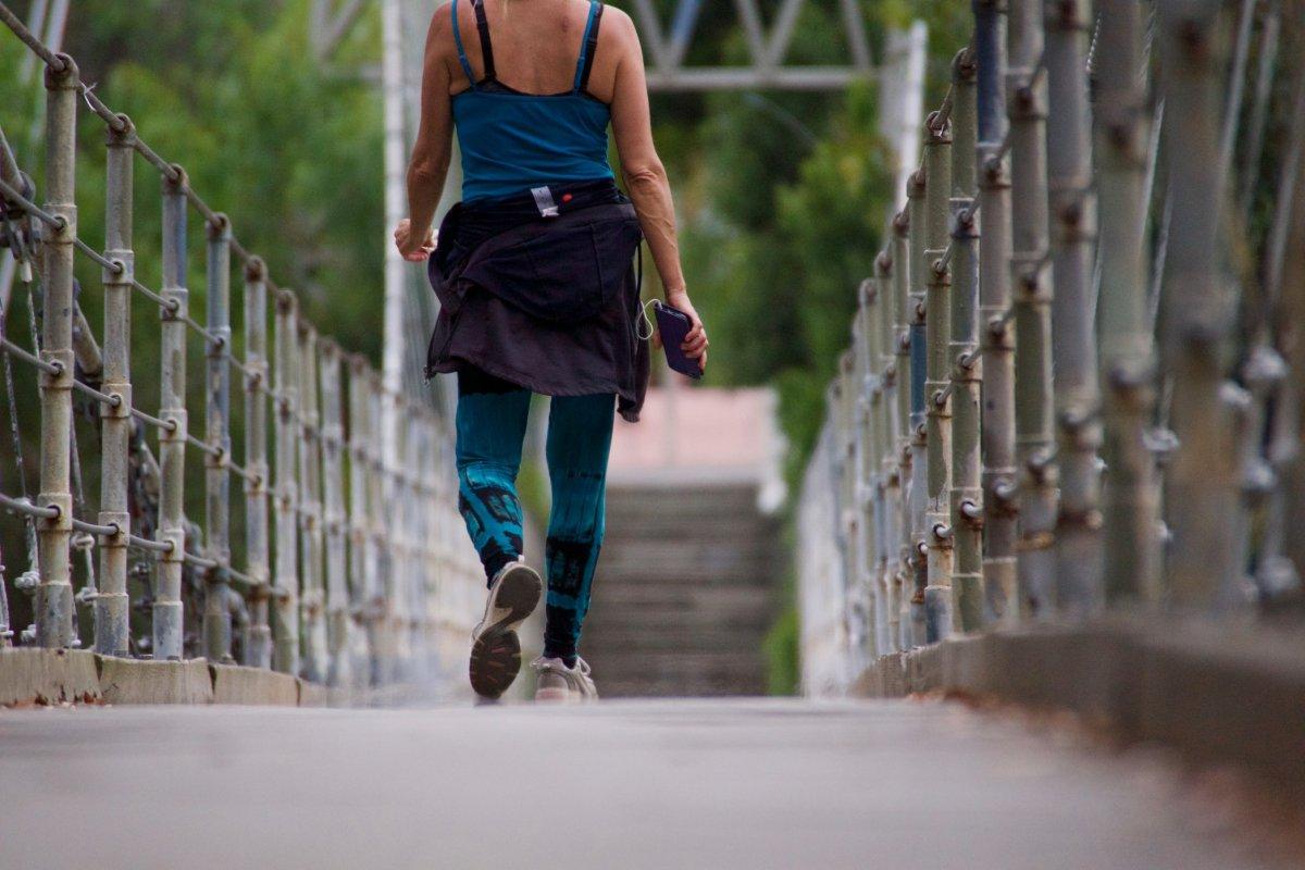 Baş ağrısını hafifletmek için 6 doğal çözüm