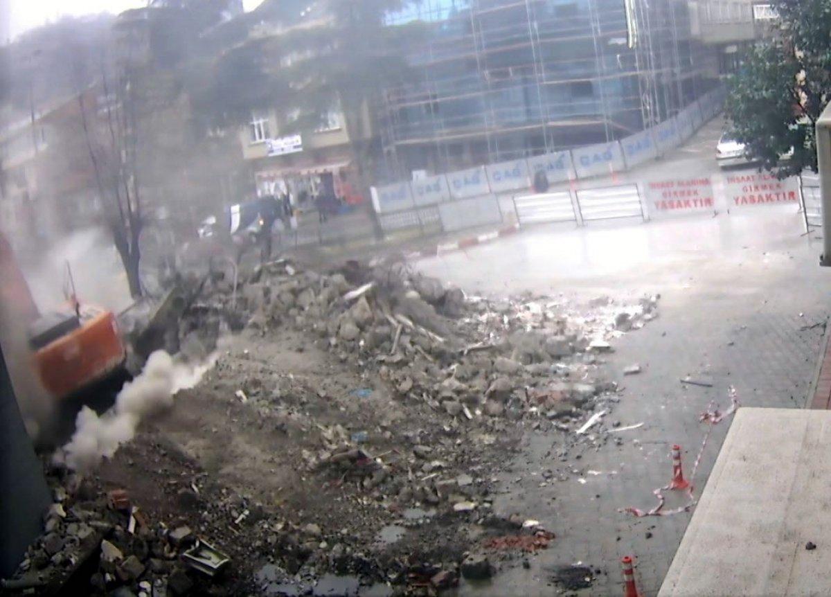 Kastamonu'da makine operatörünün kazası kamerada