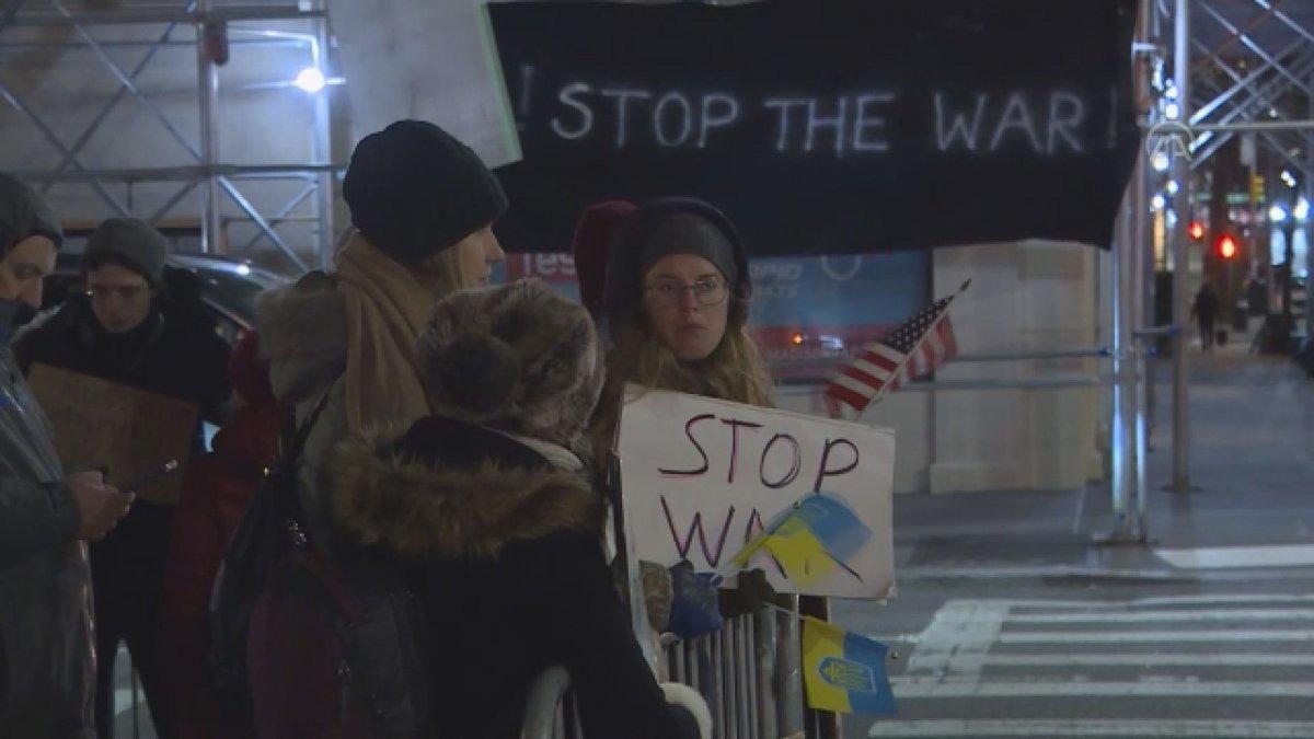 New York'ta Rusya'nın askeri müdahalesi protesto edildi