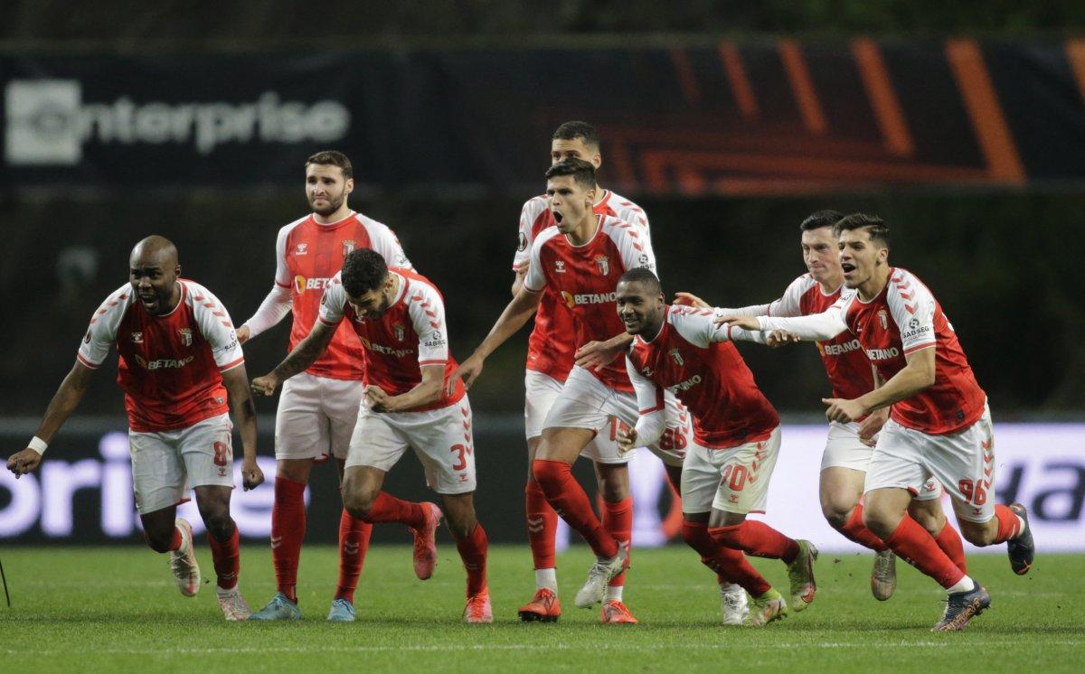 UEFA Avrupa Ligi'nde son 16'ya kalan takımlar