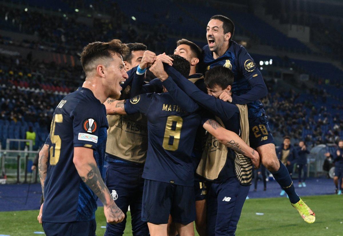 UEFA Avrupa Ligi'nde son 16'ya kalan takımlar