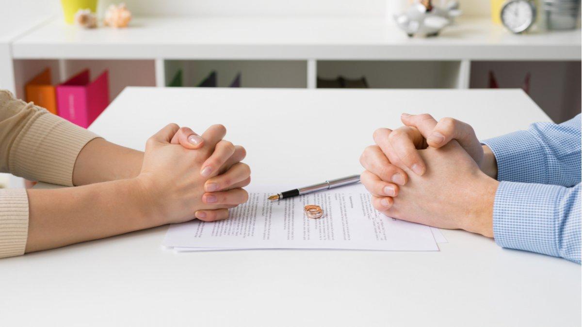 Yargıtay para aşıran gelini ağır kusurlu buldu